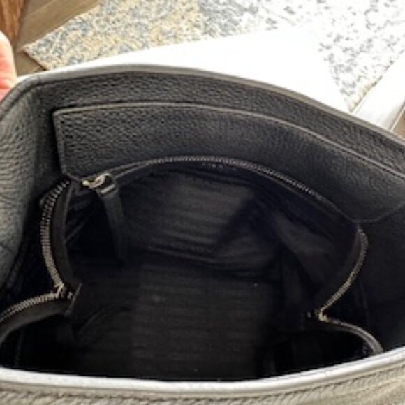 Prada Secchiello Vitello Phenix Nero Bucket Shoulder Bag NWOT - Picture 8 of 13